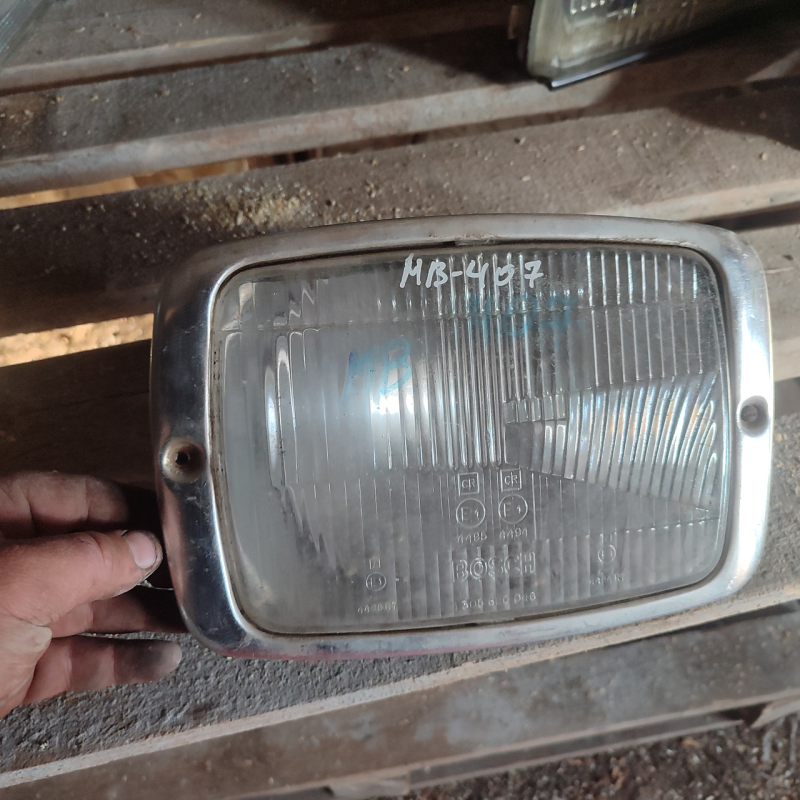Фара mercedes 407