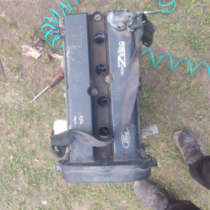 Двигун ford focus 1.8 16 клапанний