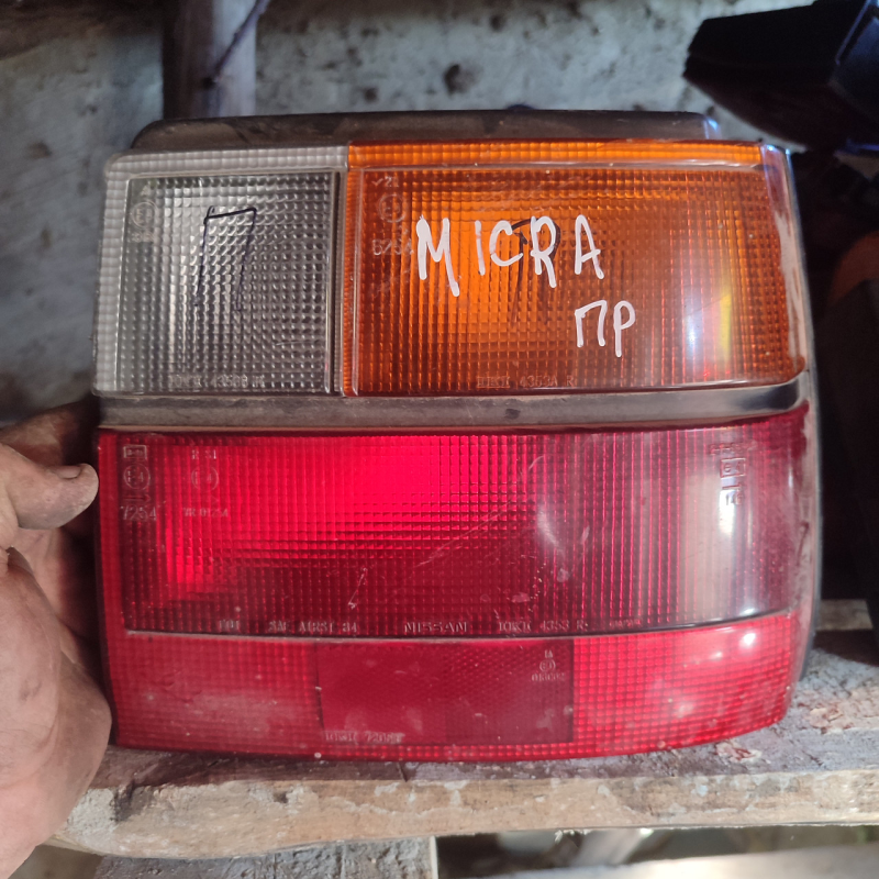 Ліхтарі задні nissan micra k10