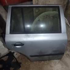 Двері задні праві універсал Октавія тур