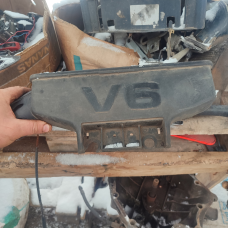 Корпус фільтра ауді  2.6 2.8 100 а6 с4