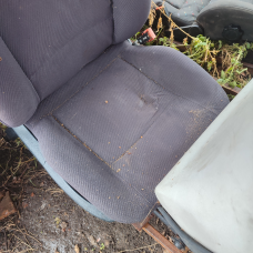 Передні сидіння Ауді 80 б3 б4